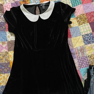 Plus size Hot Topic size 1 Wednesday Adams dress